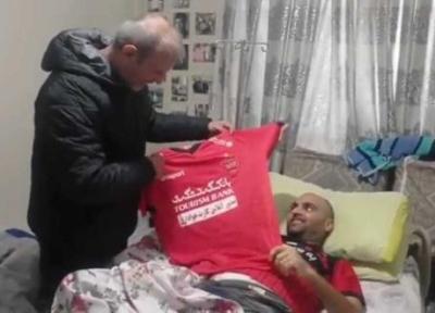 واکنش پدر کیان پیرفلک به قهرمانی پرسپولیس و یحیی گل محمدی